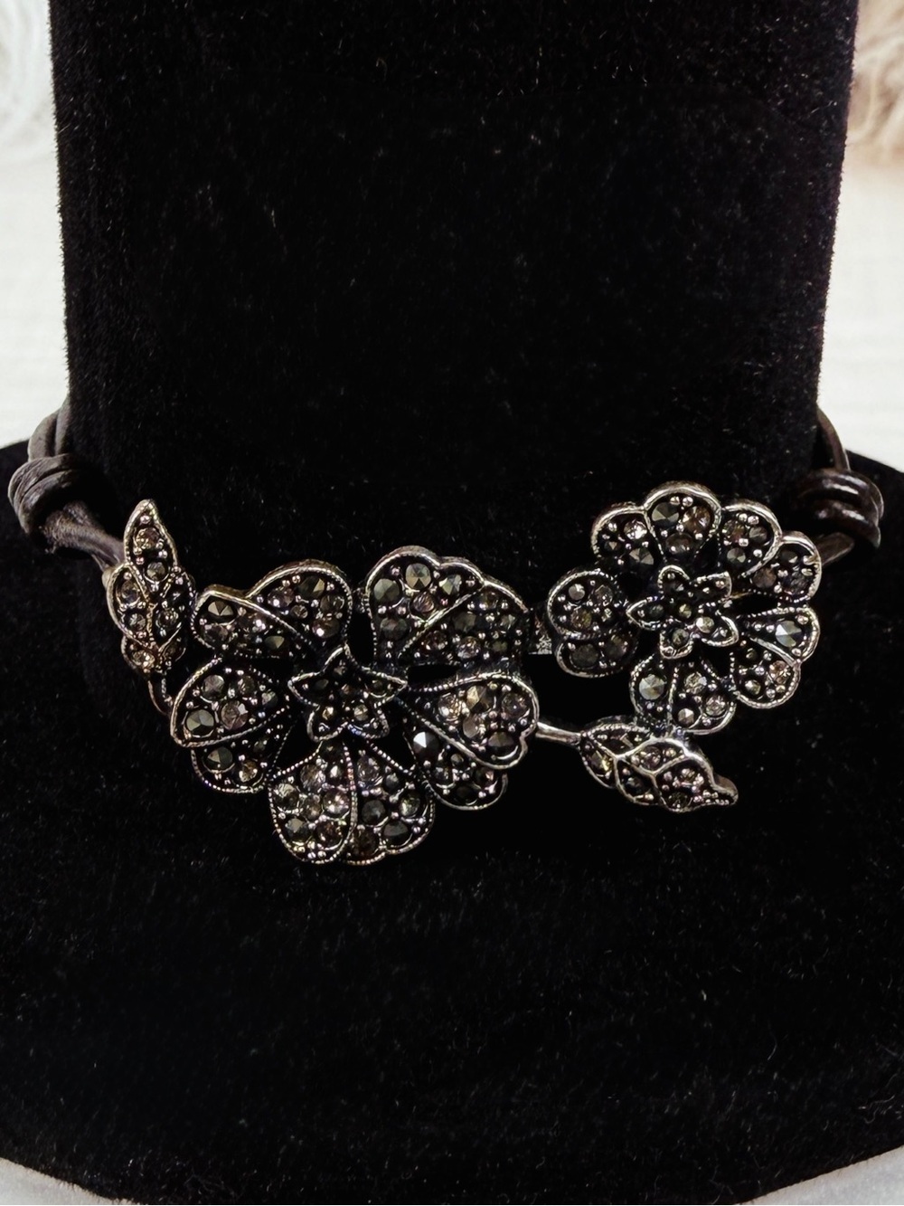 Vintage black Crystal Butterfly Accent bracelet